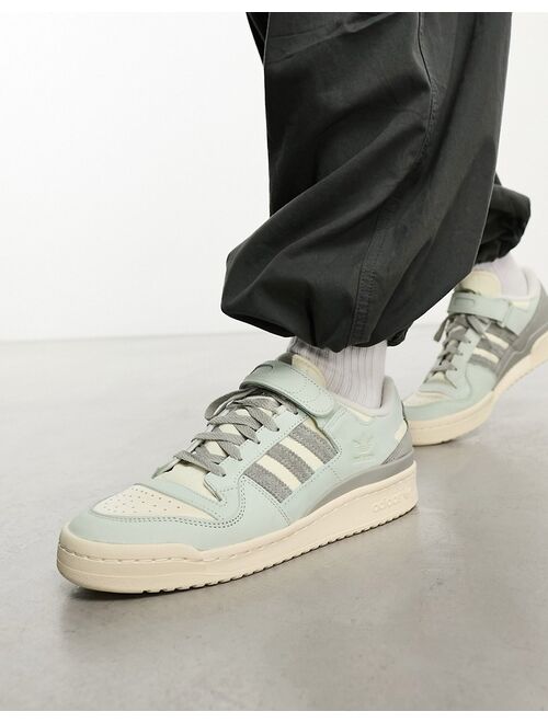 adidas Originals Forum Low sneakers in gray and white