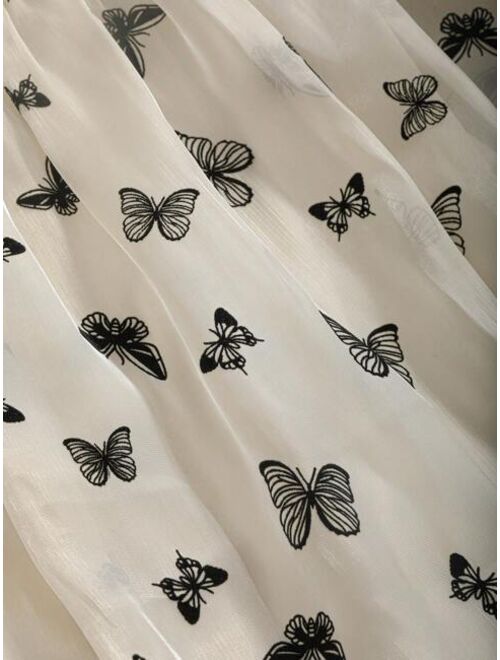 DAZY Butterfly Print Flared Hem Skirt