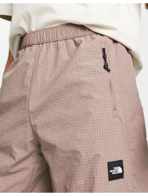 The North Face Convin ripstop joggers in taupe