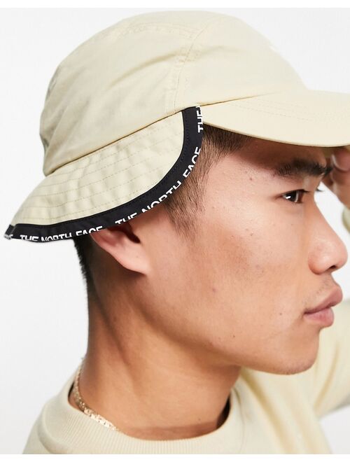 The North Face Cypress sunshield cap in stone