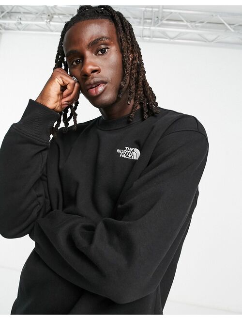 The North Face Essentials sweatshirt in black - Exclusive at ASOS