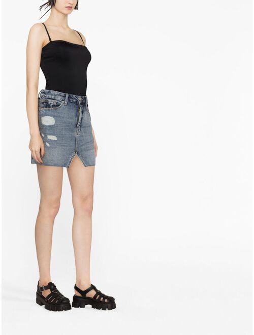 Good American distressed denim miniskirt