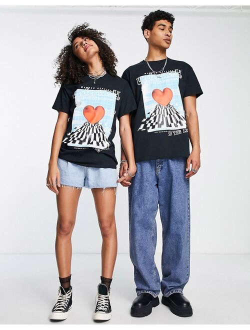 COLLUSION Unisex T-shirt with heart print in black