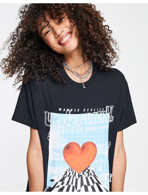 COLLUSION Unisex T-shirt with heart print in black