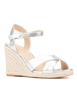 FASHION TO FIGURE Women's Irene Wide Width Wedge Sandals