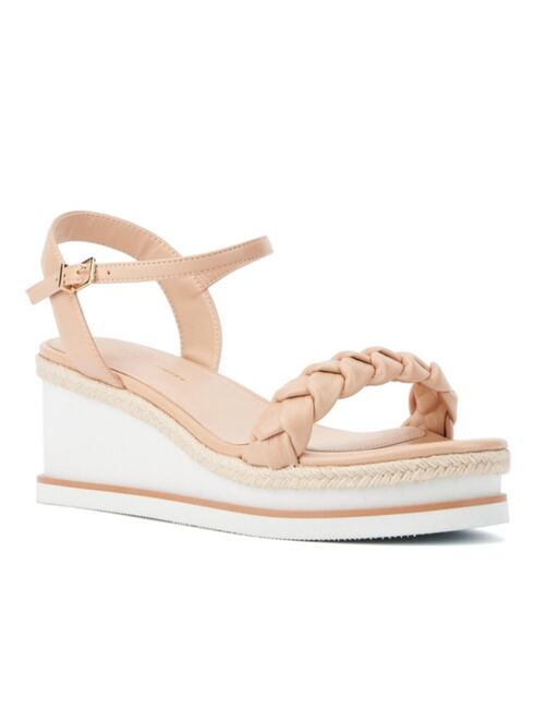FASHION TO FIGURE Women's Veronica Wide Width Wedge Sandals