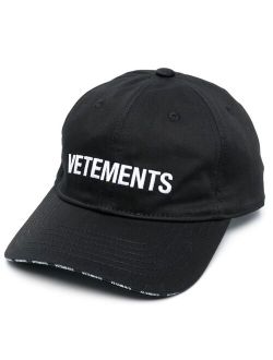 VETEMENTS logo-print baseball cap