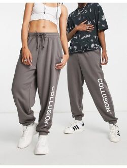 Unisex logo sweatpants in dark gray