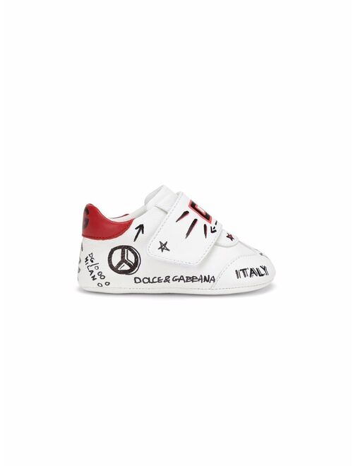 Dolce & Gabbana Kids graffiti-print touch strap sneakers