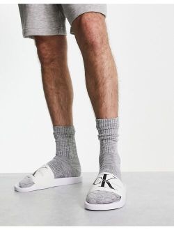 Jeans monogram sliders in white