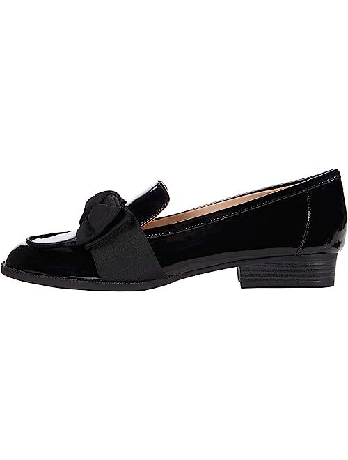 Bandolino Lindio Bow Accent and Patent Shine Loafer