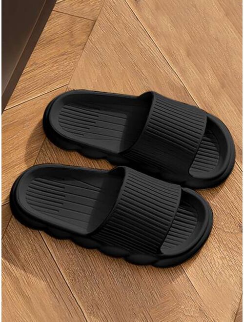 Men Minimalist Textured Slides