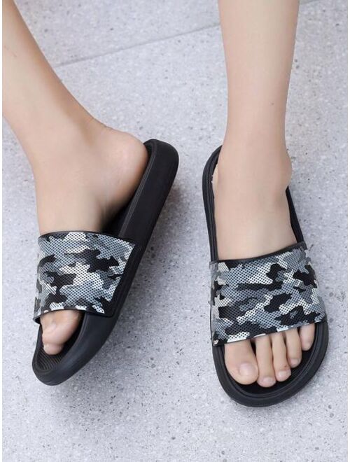 Fashionable Slides For Men Camo Pattern Single Band PVC Slippers