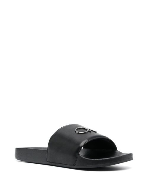 Calvin Klein logo-plaque slides
