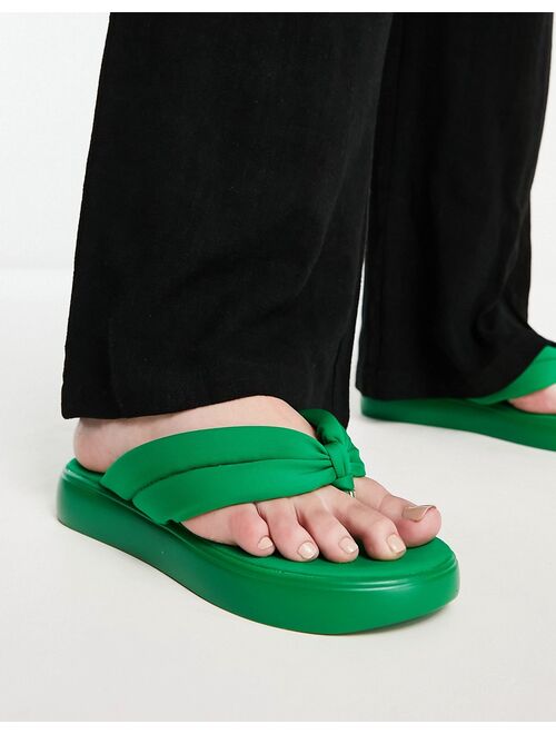 Urban Revivo flatform toe post sandals in green