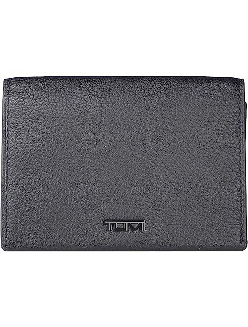 Tumi Nassau Gusseted Card Case