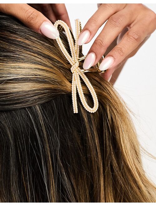 ASOS DESIGN metal hair claw with pearl detail in gold tone