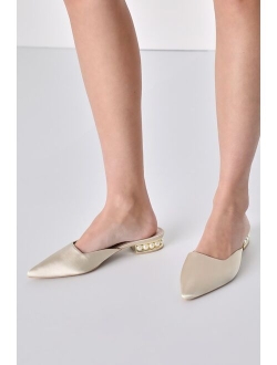 Perlia White Pearl Pointed-Toe Mules