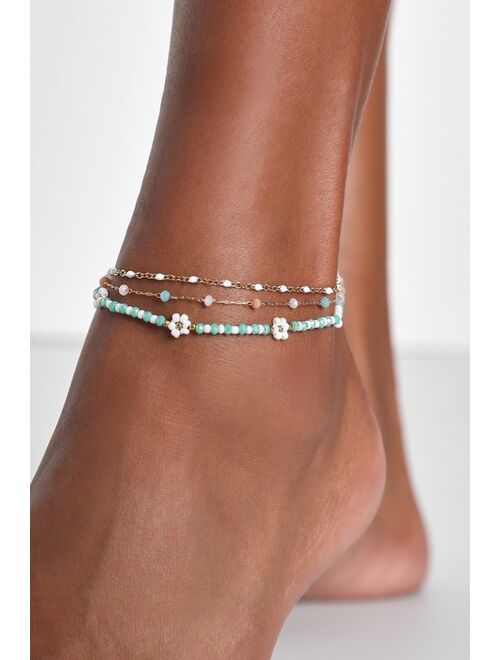 Lulus Adorably Retro Gold and Blue Layered Beaded Flower Anklet Set