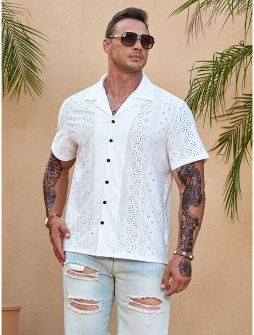 Manfinity Homme Men Eyelet Embroidery Button Up Lapel Neck Shirt