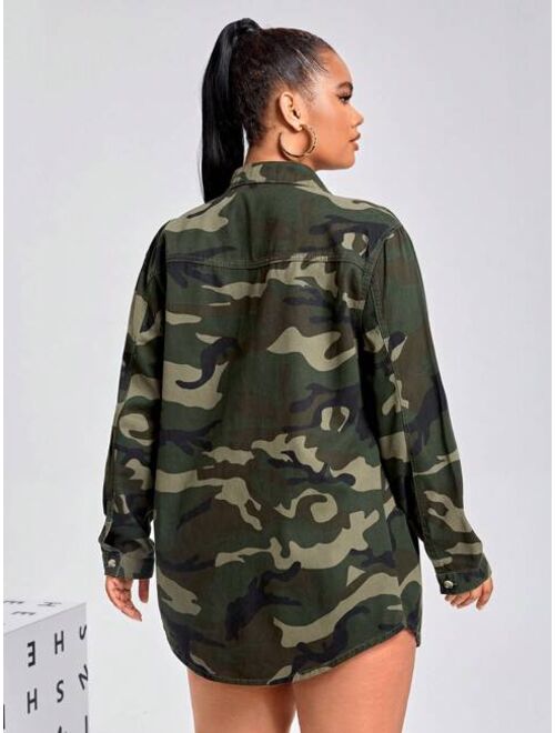 SHEIN SXY Plus Camo Print Flap Pocket Drop Shoulder Denim Coat