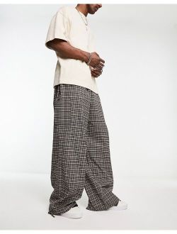 super flood skater fit parachute pants in brown check