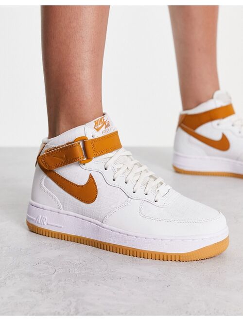 Nike Air Force 1 '07 Mid sneakers in white and brown