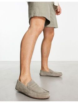 Driver Loafers in Pale Gray Suede