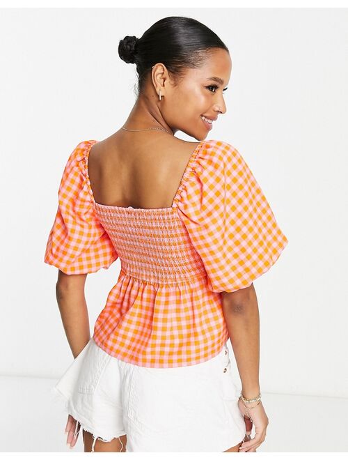 New Look Petite puff sleeve blouse in pink gingham