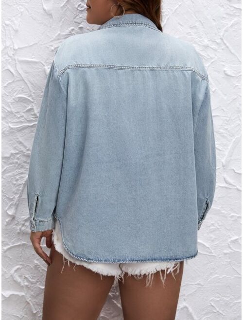 SHEIN LUNE Plus Flap Pocket Roll Tab Sleeve Denim Shirt