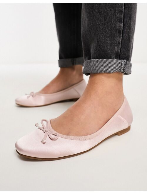 ASOS DESIGN Wide Fit Lullaby bow ballet flat in pink satin
