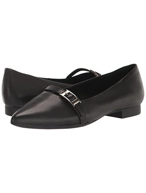 Bella Vita Women's Evanna Ballet Flat