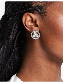 circle stud earrings in silver crystal