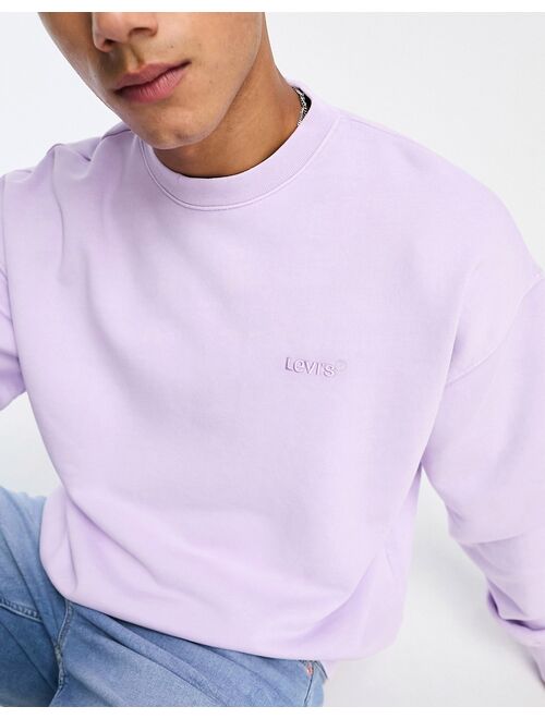 Levi's sweatshirt in purple with small logo