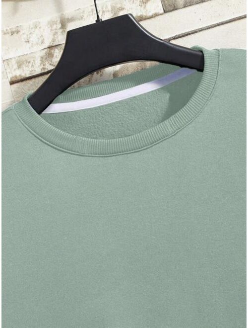 Men Solid Thermal Lined Sweatshirt