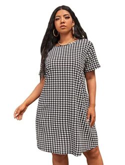 Women's Plus Houndstooth Print Round Neck Short Sleeve Casual Dress