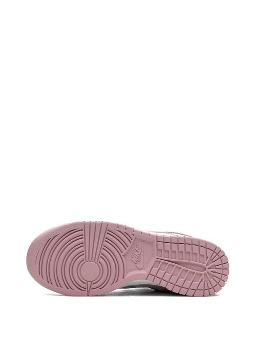 Nike Dunk Low Pink Corduroy sneakers