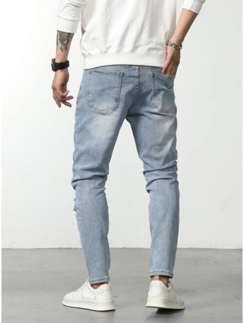 Manfinity LEGND Men Cotton Slant Pocket Ripped Jeans