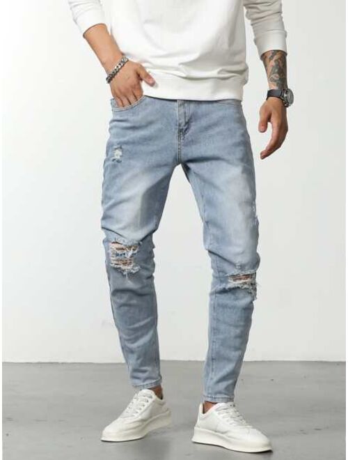 Manfinity LEGND Men Cotton Slant Pocket Ripped Jeans