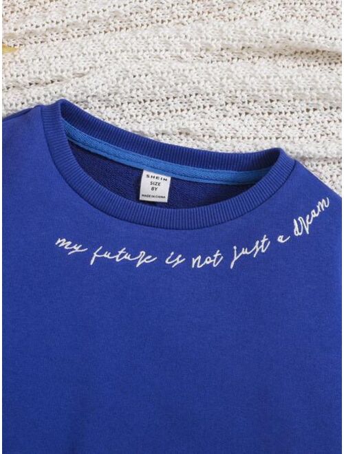 SHEIN Tween Girl Slogan Graphic Thermal Lined Pullover