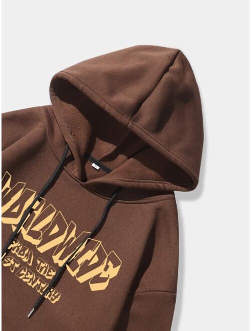 ROMWE Guys Soccer Letter Graphic Drawstring Thermal Lined Hoodie