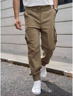 Men Flap Pocket Side Drawstring Waist Cargo Pants