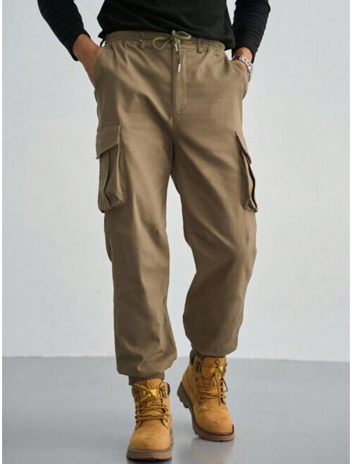 DAZY Men Flap Pocket Side Drawstring Waist Cargo Pants