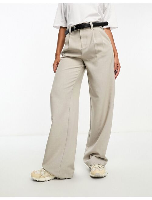Stradivarius tailored belted pants in gray