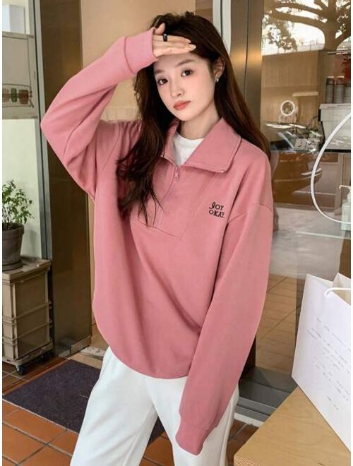 DAZY Letter Graphic Half Zip Drop Shoulder Oversized Pullover