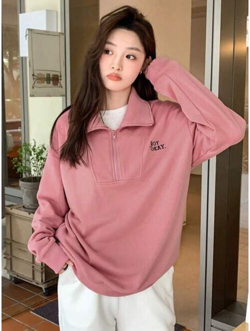 DAZY Letter Graphic Half Zip Drop Shoulder Oversized Pullover