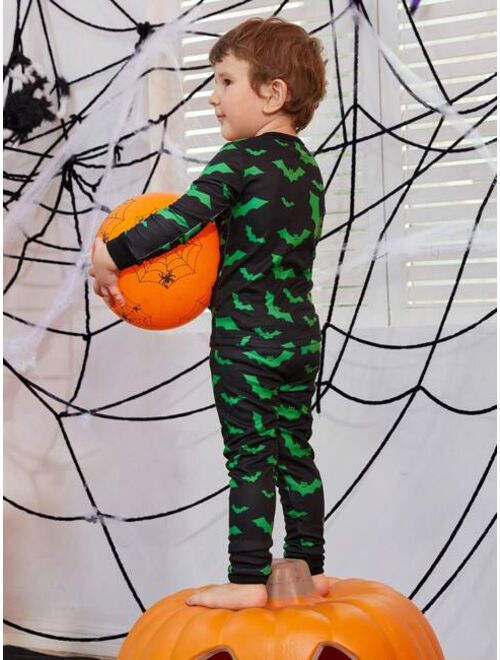 Shein Young Boy Halloween Bat Print PJ Set