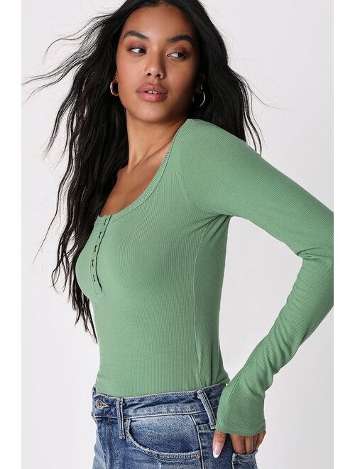 Lulus Everyday Update Green Ribbed Long Sleeve Cropped Henley Top