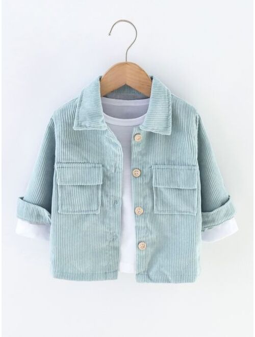 SHEIN Kids EVRYDAY Young Boys' Casual Neutral Solid Color Corduroy Jacket Shirt With Double Pockets And Turn-down Collar, Autumn And Winter (without T-shirt)