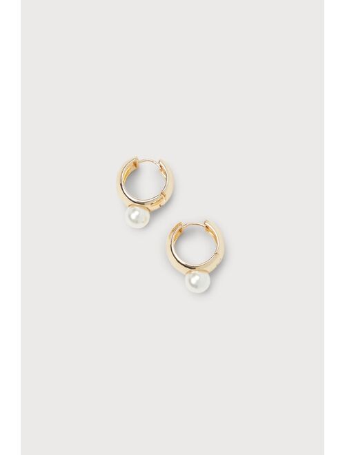 Lulus Undersea Shine Gold Pearl Hinged Hoop Earrings